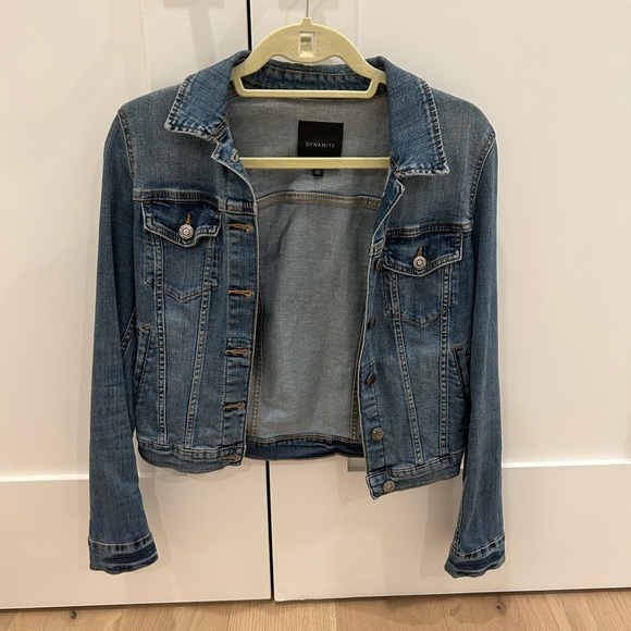 Jean jacket - Picture 2 of 5